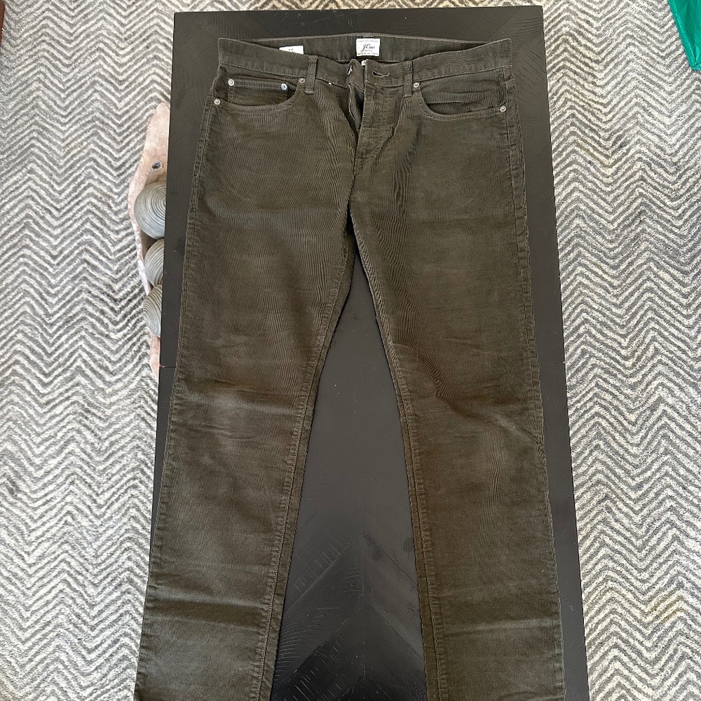 J.Crew, 34x32, 484 Slim-fit pant in corduroy, Urban Olive